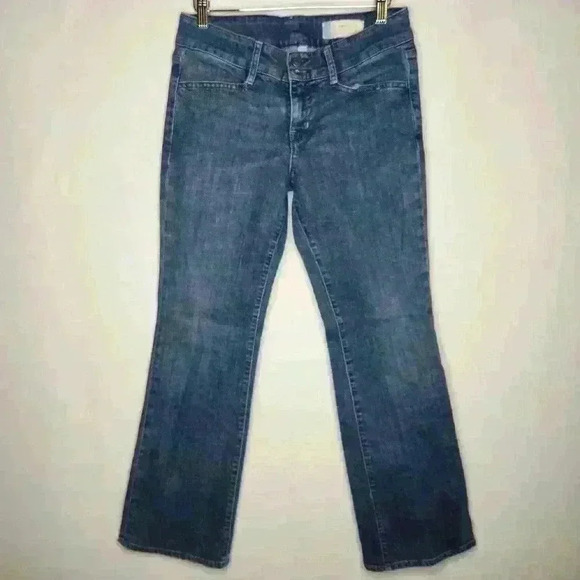 Gap women's curvy stretch medium wash mid rise bootcut jeans size 6 - Picture 2 of 8